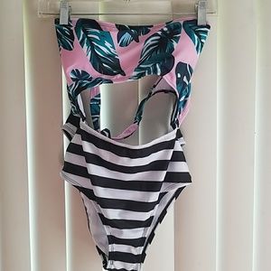 One piece bathing suit